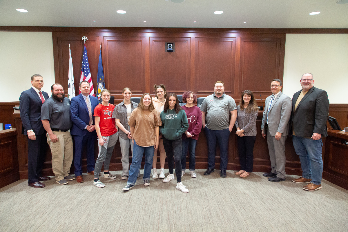 Mountain Ridge HS Girls Wrestling